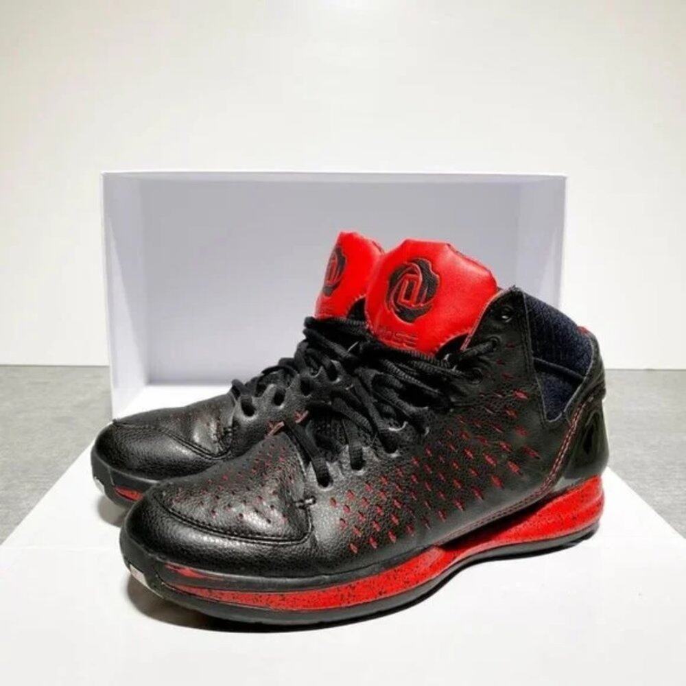 Adidas D Rose 3 Signature Collection Black and Red Basketball Sneakers Size 6.5